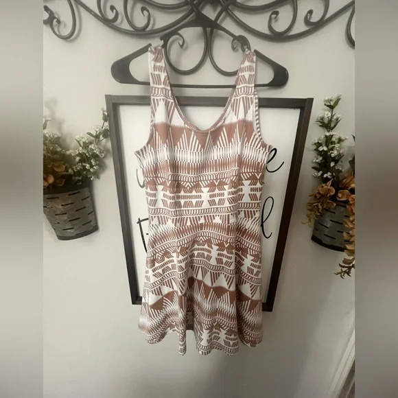 New York and Co dress - Picture 1 of 2